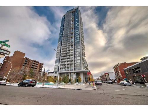 601-930 16 Avenue Sw, Calgary, AB - Outdoor With Facade