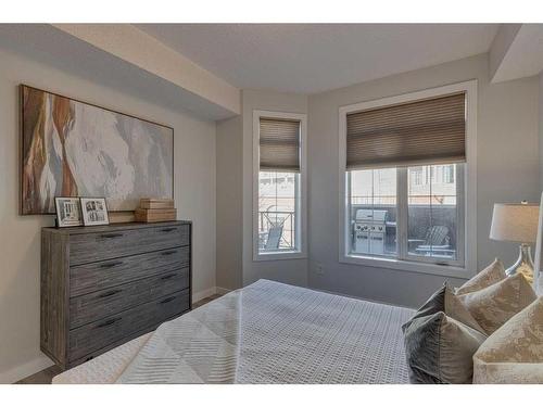 206-1800 14A Street Sw, Calgary, AB - Indoor Photo Showing Bedroom