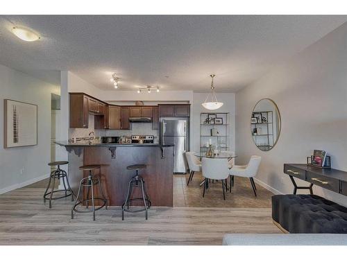 206-1800 14A Street Sw, Calgary, AB - Indoor