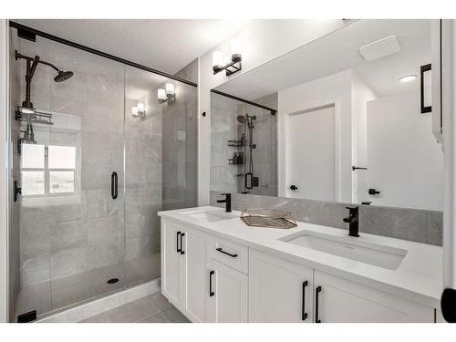 120 Seton Villas Se, Calgary, AB - Indoor Photo Showing Bathroom