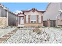 126 Saddlemead Road NE Calgary, AB T3J 4J3