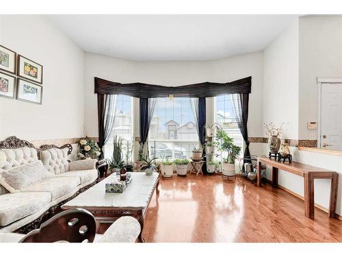 126 Saddlemead Road Ne, Calgary, AB - Indoor Photo Showing Living Room