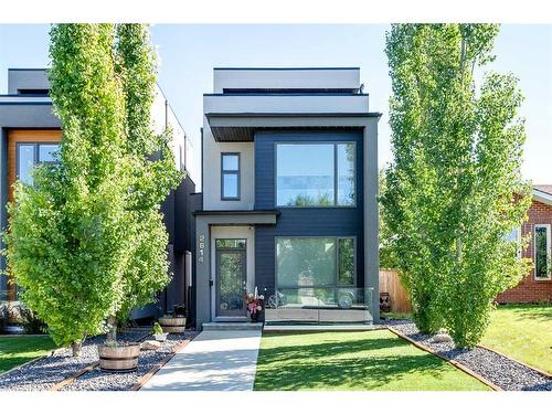 2614 21 Street Sw, Calgary, AB - Outdoor