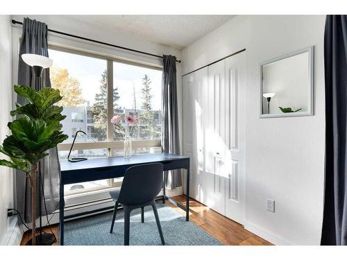 207-2130 17 Street Sw, Calgary, AB - Indoor