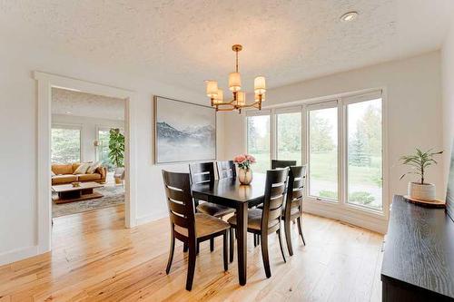 72 Canova Road Sw, Calgary, AB - Indoor Photo Showing Dining Room