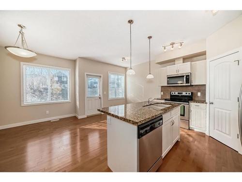 54 Sage Hill Common Nw, Calgary, AB - Indoor Photo Showing Kitchen With Upgraded Kitchen