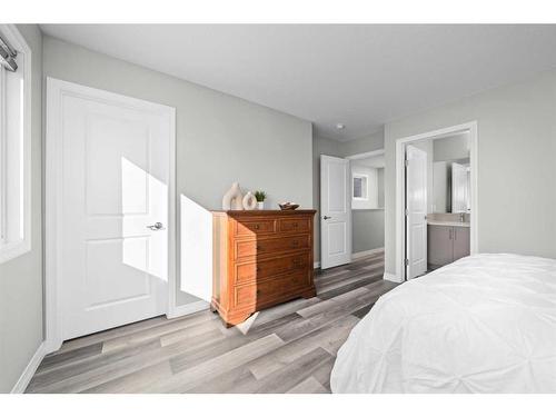 621 Masters Road Se, Calgary, AB - Indoor Photo Showing Bedroom