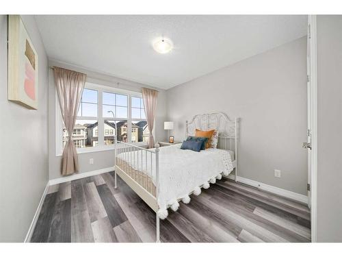 621 Masters Road Se, Calgary, AB - Indoor Photo Showing Bedroom