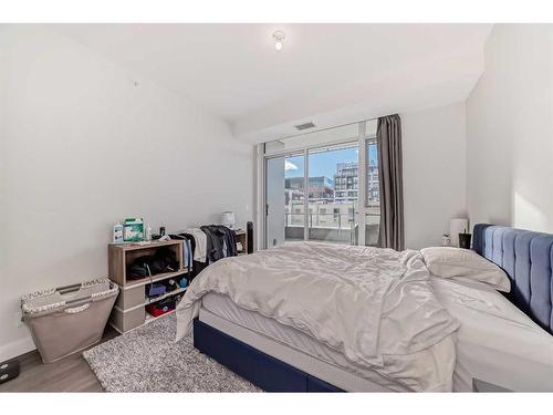 206-930 16 Avenue Sw, Calgary, AB - Indoor Photo Showing Bedroom