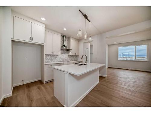 359 Sora Boulevard Se, Calgary, AB - Indoor Photo Showing Kitchen With Upgraded Kitchen