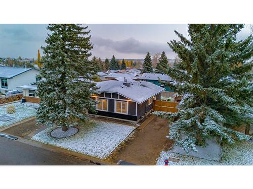 112 Thorson Crescent, Okotoks, AB - Outdoor