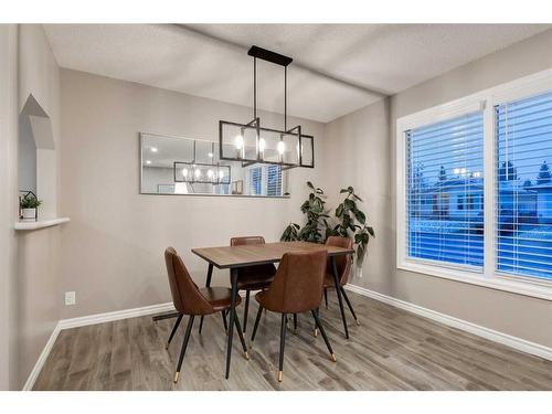 112 Thorson Crescent, Okotoks, AB - Indoor Photo Showing Dining Room