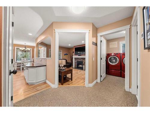 43 Woodford Court Sw, Calgary, AB - Indoor Photo Showing Other Room