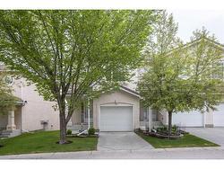 72 Hamptons Link NW Calgary, AB T3A 5V9