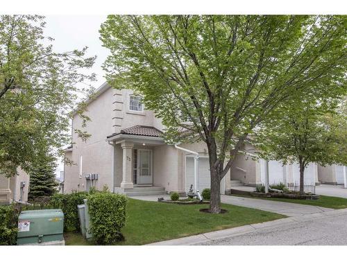 72 Hamptons Link Nw, Calgary, AB - Outdoor With Facade