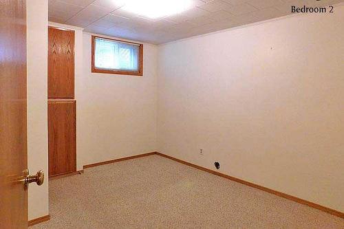 335 48 Avenue West, Claresholm, AB - Indoor Photo Showing Other Room