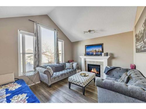 283 Coville Close Ne, Calgary, AB - Indoor Photo Showing Dining Room