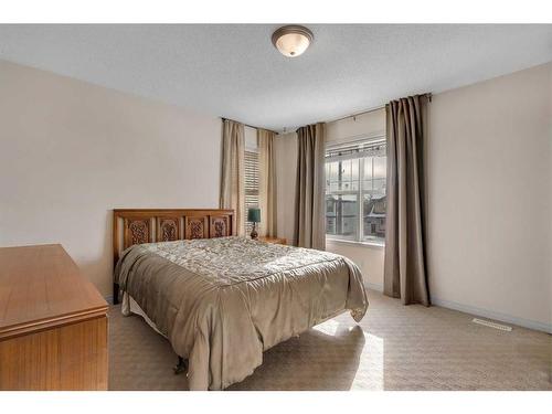 147 Prestwick Court Se, Calgary, AB - Indoor Photo Showing Bedroom