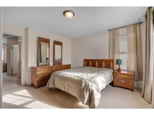 147 Prestwick Court Se, Calgary, AB - Indoor Photo Showing Bedroom