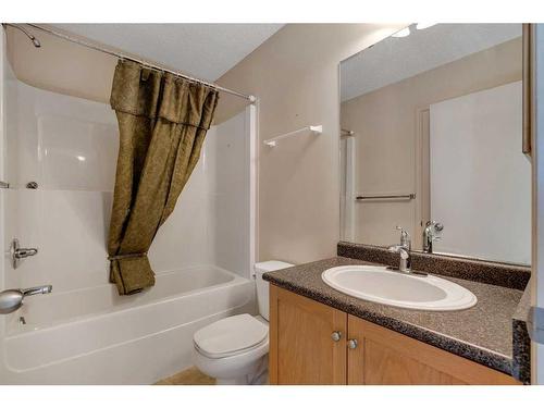 147 Prestwick Court Se, Calgary, AB - Indoor Photo Showing Bathroom