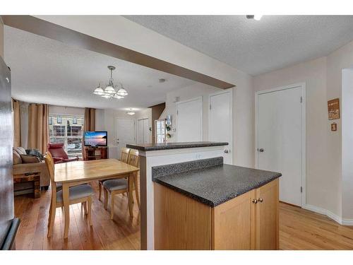 147 Prestwick Court Se, Calgary, AB - Indoor Photo Showing Other Room