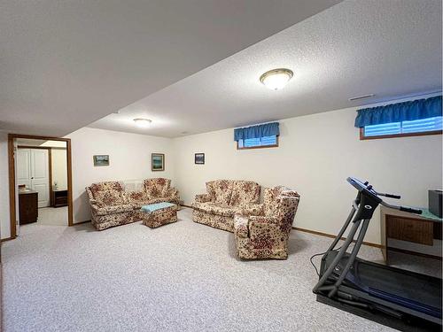 5601 Sunrise Crescent, Olds, AB - Indoor