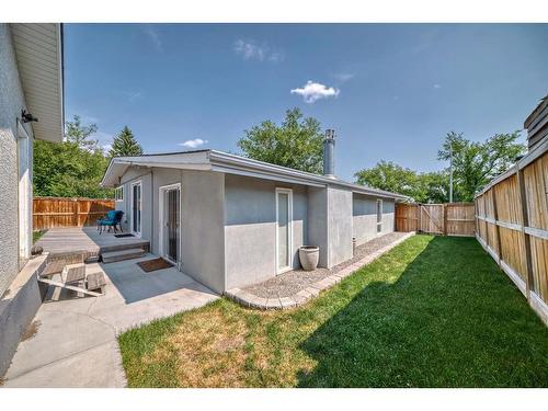 5519 Buckthorn Road Nw, Calgary, AB - Outdoor With Exterior