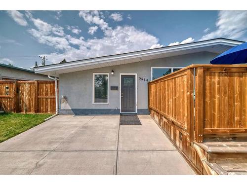 5519 Buckthorn Road Nw, Calgary, AB - Outdoor