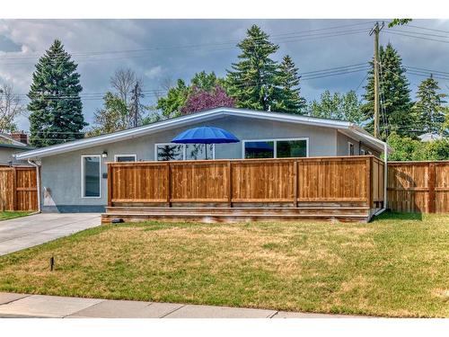 5519 Buckthorn Road Nw, Calgary, AB - Outdoor