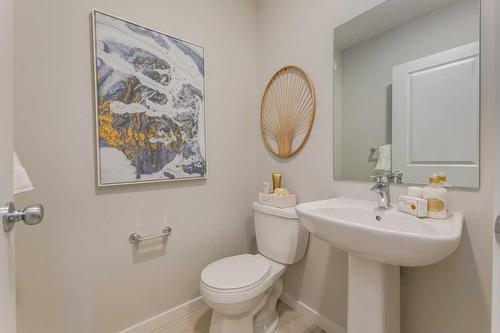 119 Legacy Passage Se, Calgary, AB - Indoor Photo Showing Bathroom