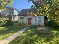 405 22 Avenue NE Calgary, AB T2E 1T8