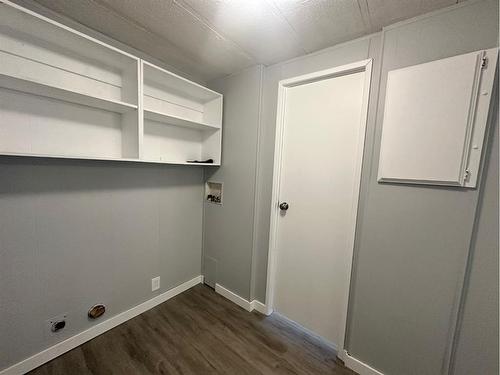 1921 21 Street, Nanton, AB - Indoor Photo Showing Other Room