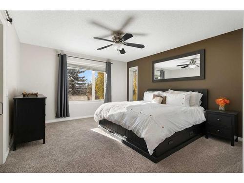 36 Tuscany Hills Close Nw, Calgary, AB - Indoor Photo Showing Bedroom