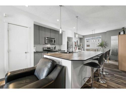 236 Copperstone Cove Se, Calgary, AB - Indoor