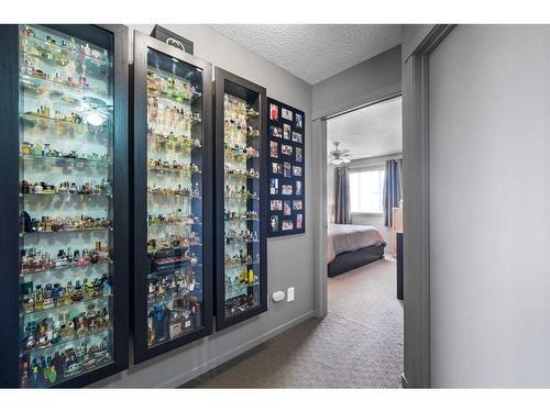 236 Copperstone Cove Se, Calgary, AB - Indoor Photo Showing Other Room