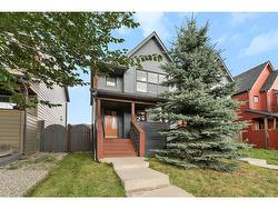 34 Walden Drive SE Calgary, AB T2X 0S6