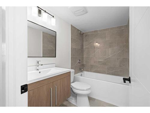 404-225 25 Avenue Sw, Calgary, AB - Indoor Photo Showing Bathroom