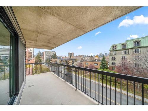 404-225 25 Avenue Sw, Calgary, AB - Outdoor With Balcony With Exterior