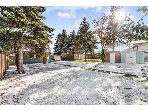 3108 39 Street Se, Calgary, AB - Outdoor