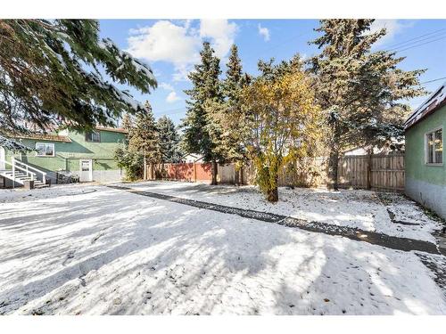 3108 39 Street Se, Calgary, AB - Outdoor