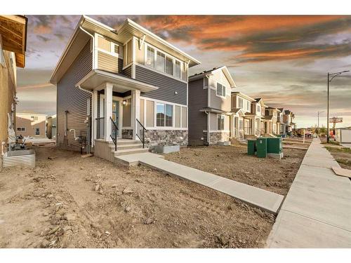 834 Bayview Terrace Sw, Airdrie, AB - Outdoor