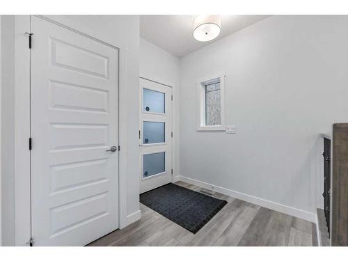 834 Bayview Terrace Sw, Airdrie, AB - Indoor Photo Showing Other Room