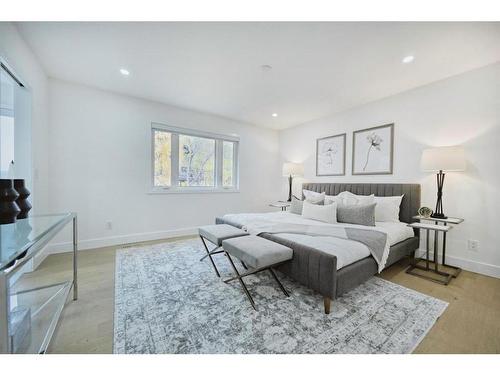 941 West Chestermere Drive, Chestermere, AB - Indoor Photo Showing Bedroom