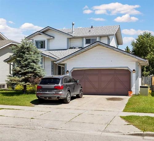 395 Millrise Drive Sw, Calgary, AB - Outdoor