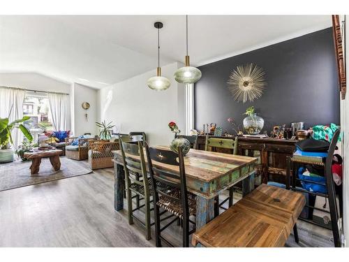 395 Millrise Drive Sw, Calgary, AB - Indoor Photo Showing Dining Room