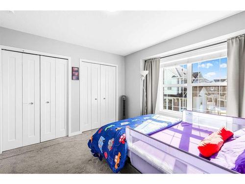 307 Copperstone Manor Se, Calgary, AB - Indoor Photo Showing Bedroom