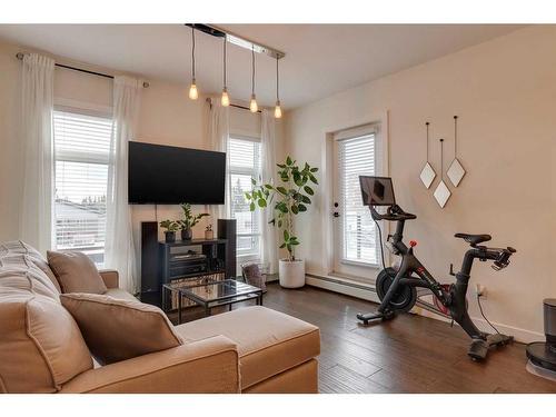 302-2702 17 Avenue Sw, Calgary, AB - Indoor Photo Showing Gym Room