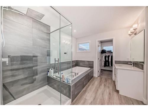 311 Seton Road Se, Calgary, AB - Indoor Photo Showing Bathroom