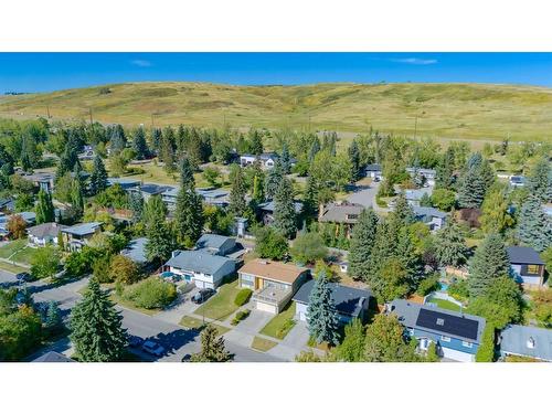 16 Capri Avenue Nw, Calgary, AB - Outdoor With View