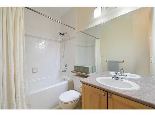 1310-1010 Arbour Lake Road Nw, Calgary, AB - Indoor Photo Showing Bathroom